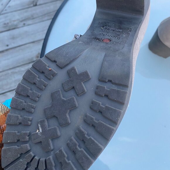 Waterproof Platform Ankle Bootie Zippered	11 - Picture 7 of 8